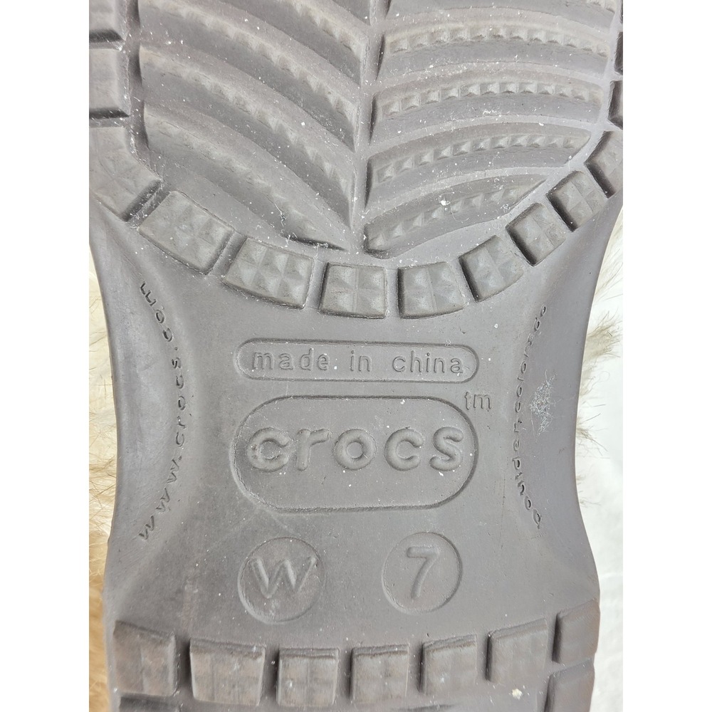 Crocs Tall Faux Fur Winter Boots Womens 7 Tan Fuzzy Yeti Style - Picture 7 of 9